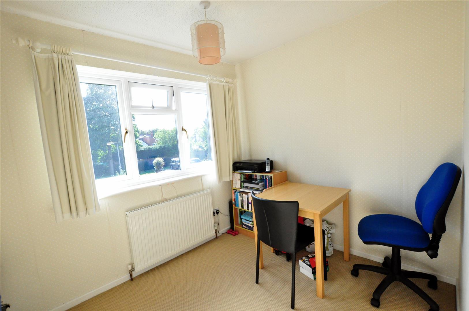 2 bed terraced house for sale in Woodhouse  Orchard, Stourbridge  - Property Image 6