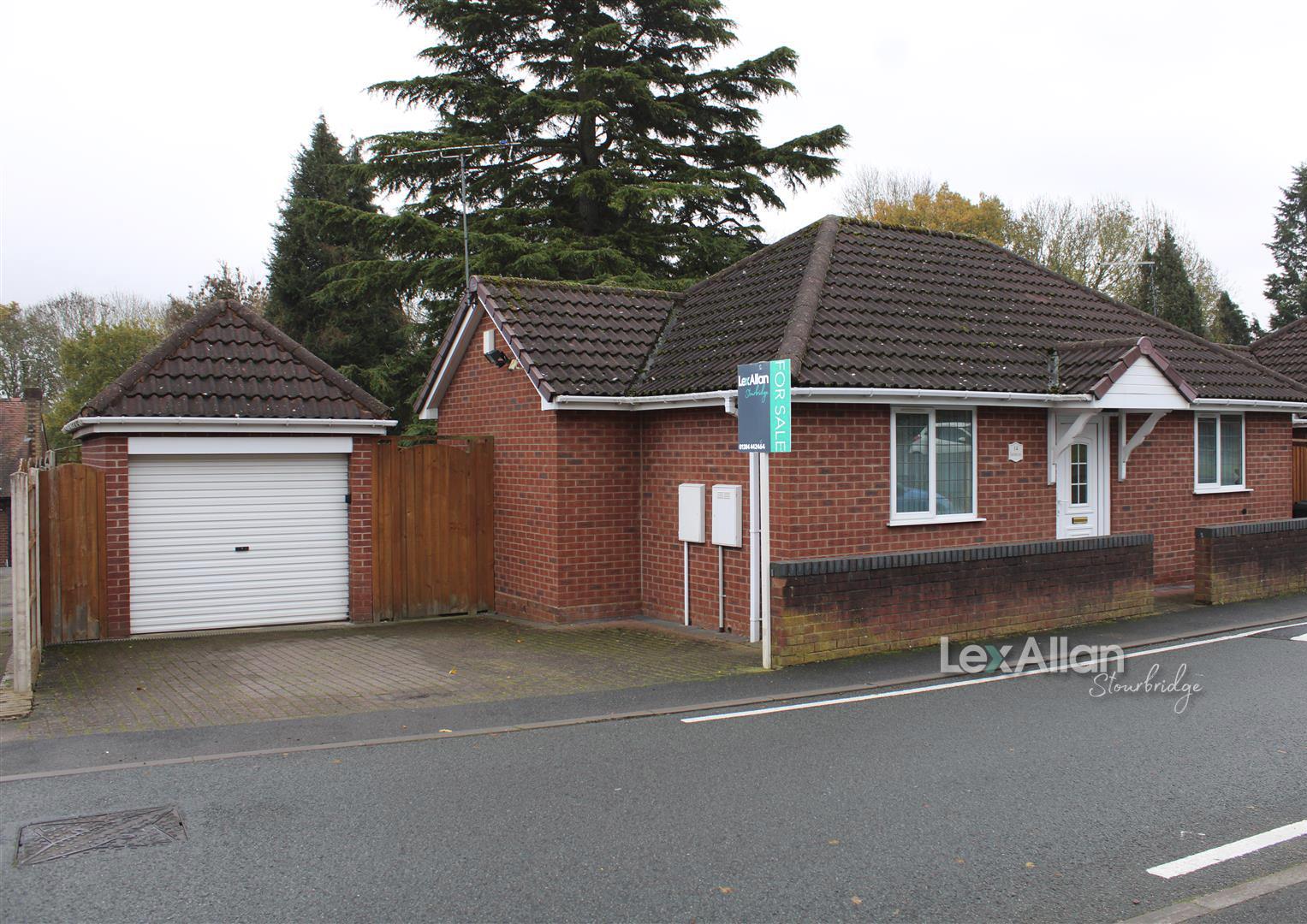 2 bed detached bungalow for sale in Birch Coppice, Brierley Hill  - Property Image 1