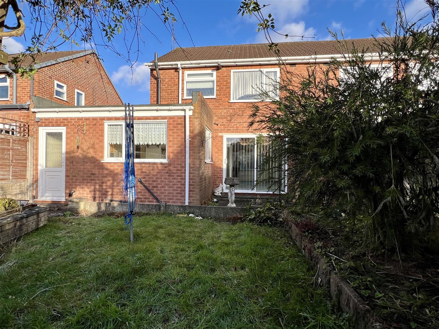 3 bed semi-detached house for sale in Valley Road, Halesowen  - Property Image 18