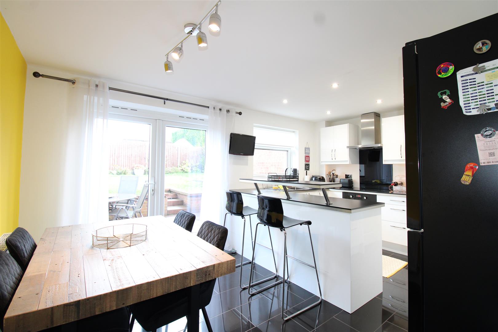 3 bed detached house for sale in Tarry Hollow Road, Brierley Hill  - Property Image 2