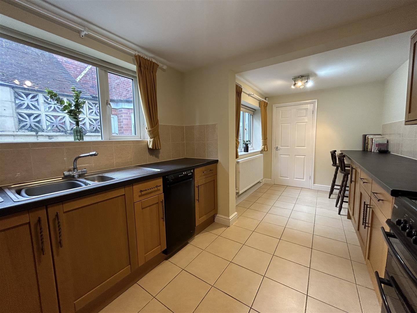 2 bed end of terrace house for sale in Cobham Road, Halesowen  - Property Image 6