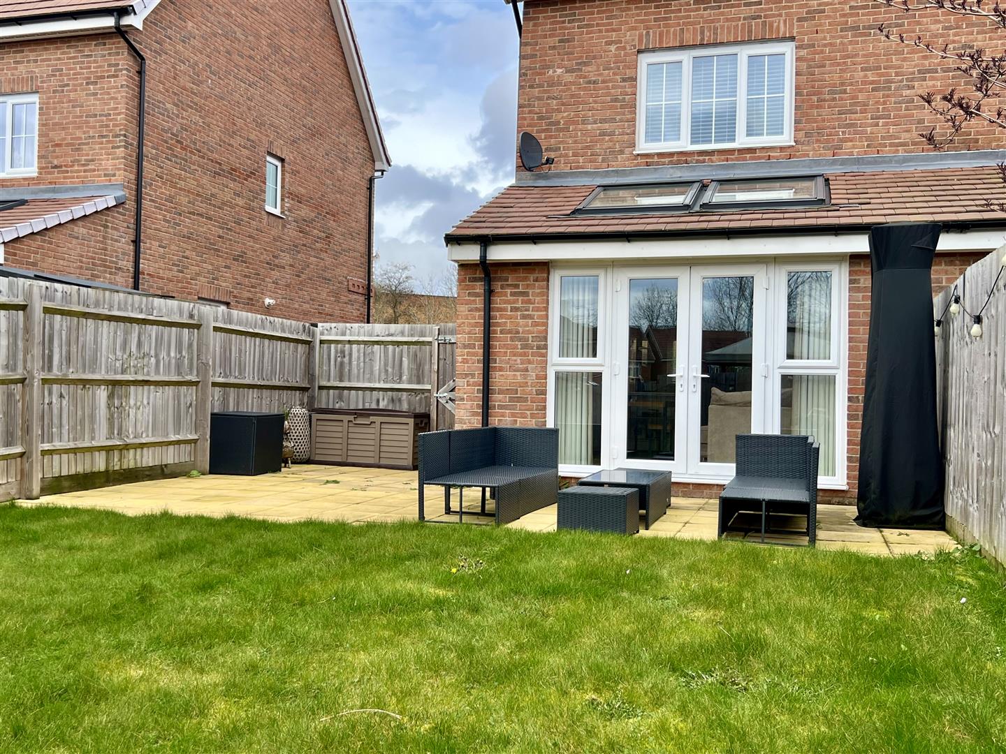 3 bed semi-detached house for sale in Pilkington Way, Cradley Heath  - Property Image 26