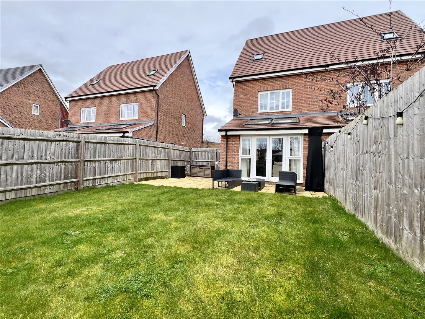 3 bed semi-detached house for sale in Pilkington Way, Cradley Heath  - Property Image 24