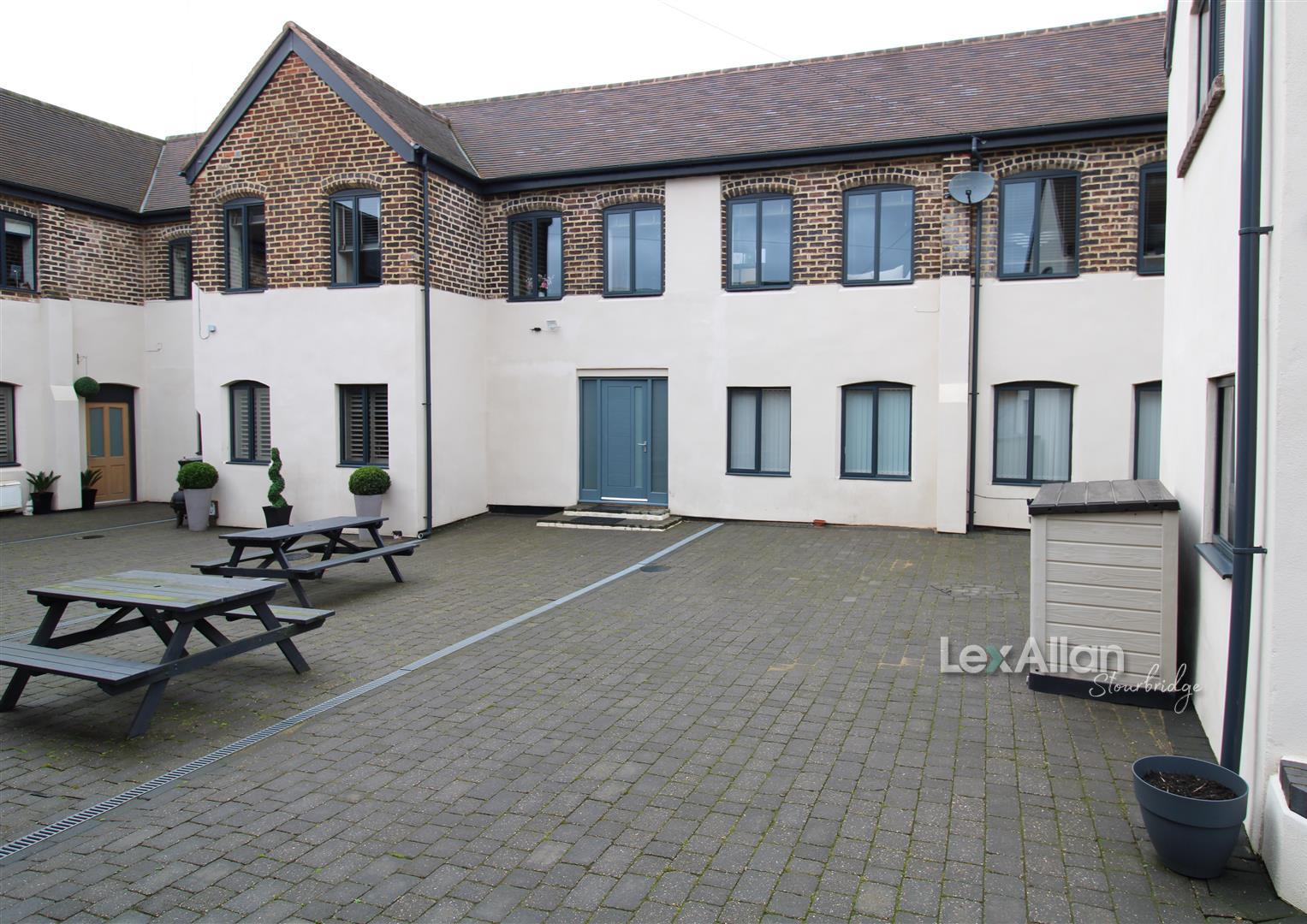 2 bed apartment for sale in High Street, Stourbridge - Property Image 1