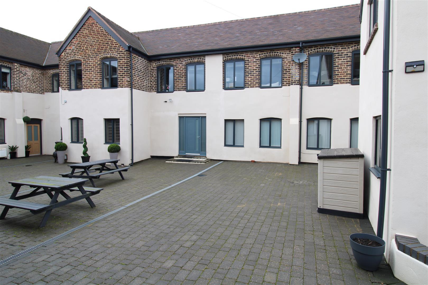 2 bed apartment for sale in High Street, Stourbridge  - Property Image 12