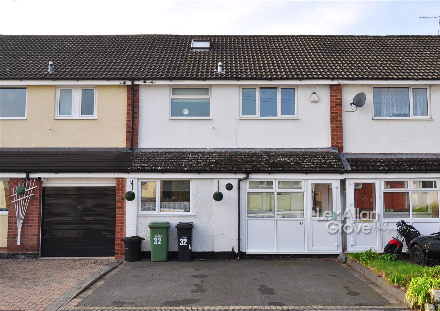3 bed terraced house for sale in Woodman Close, Halesowen - Property Image 1