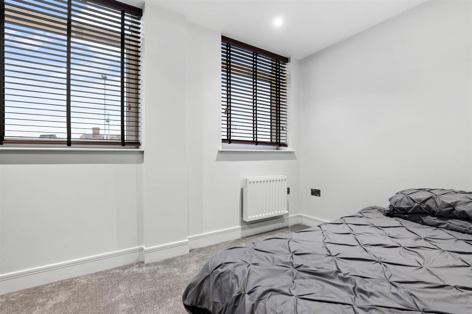 2 bed apartment for sale in St. John's Road, Stourbridge  - Property Image 8