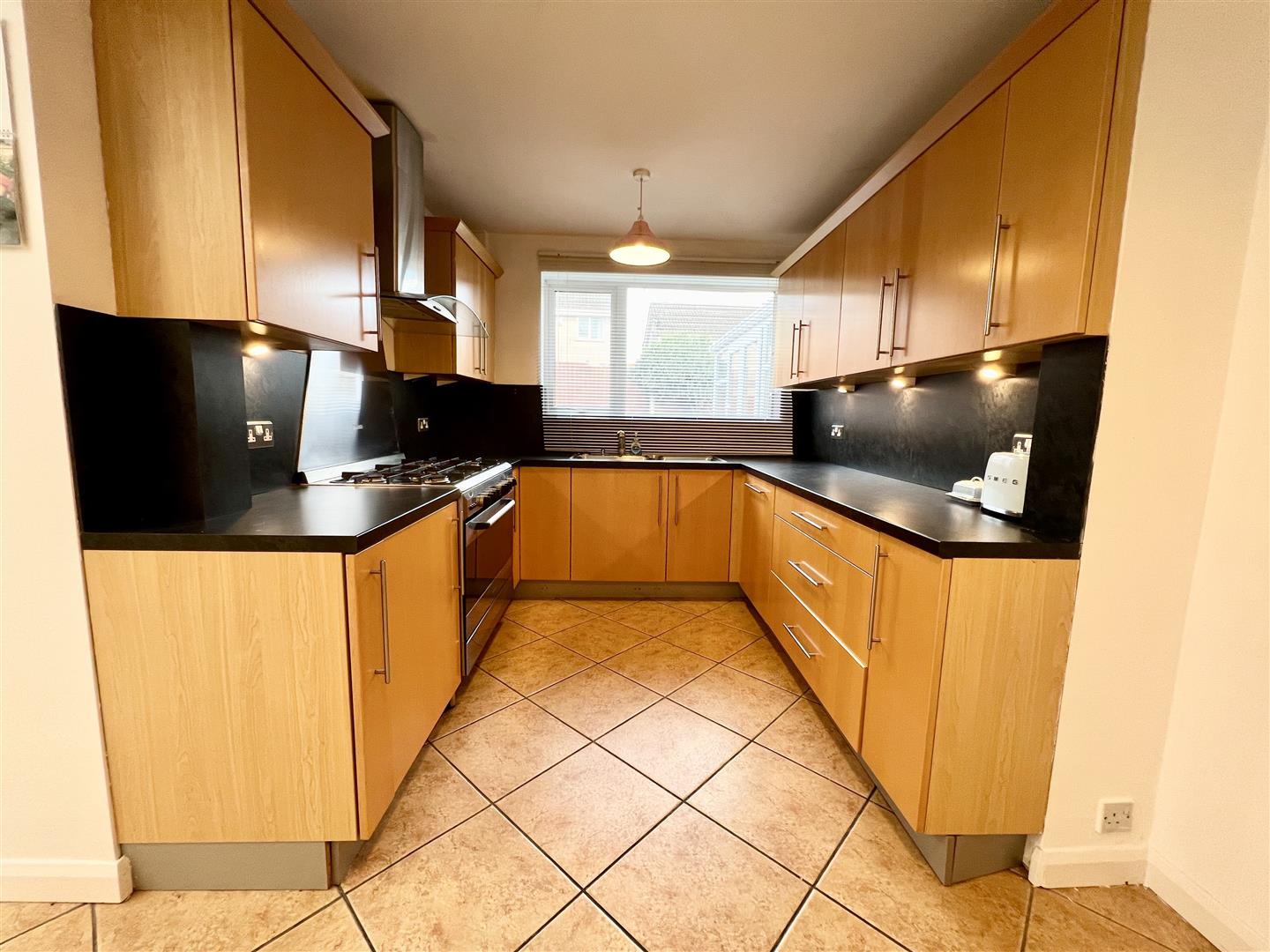 3 bed semi-detached house for sale in Hopwood Close, Halesowen  - Property Image 7