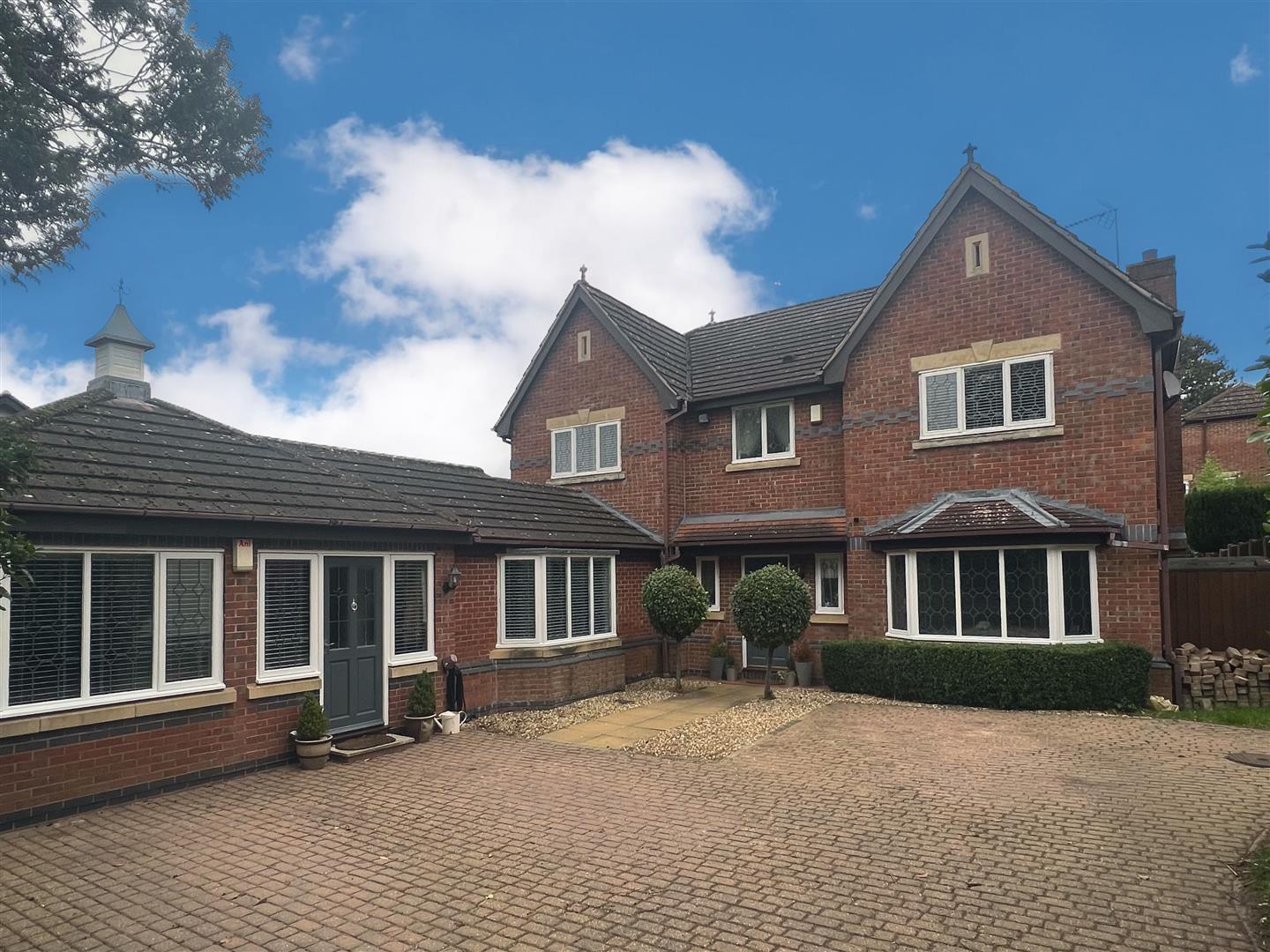 5 bed detached house for sale in Newfield Road, Stourbridge  - Property Image 42