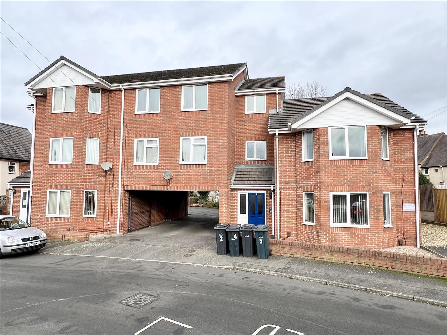 2 bed flat for sale in Belper Row, Dudley  - Property Image 10