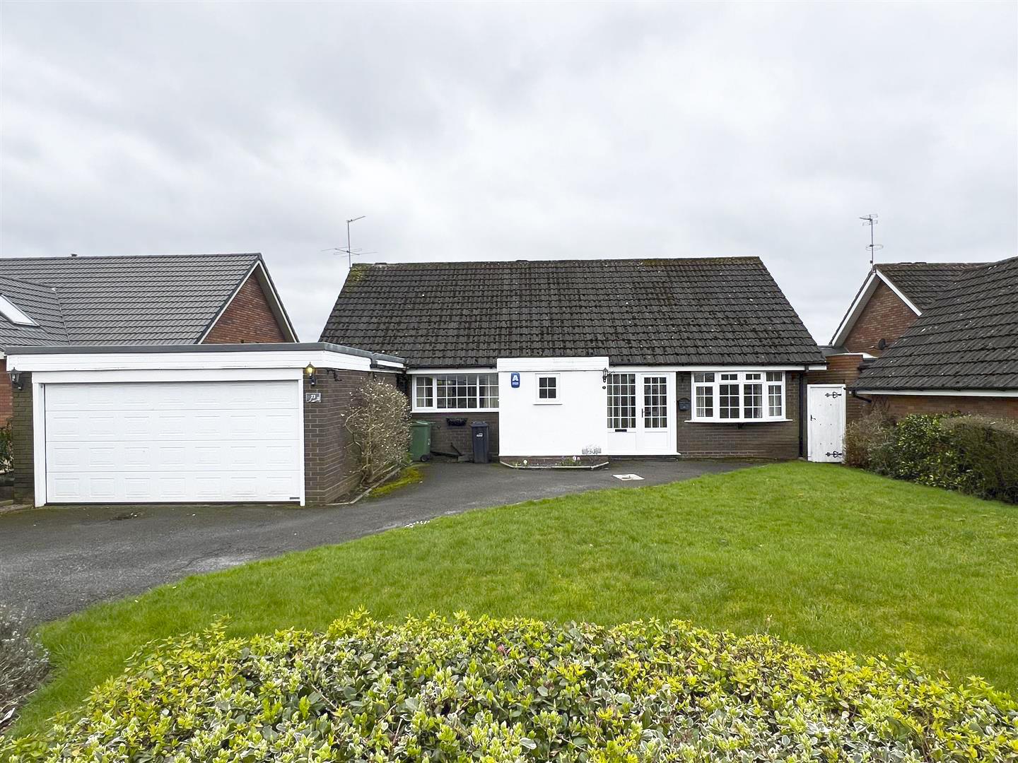 2 bed detached bungalow for sale in Tye Gardens, Stourbridge  - Property Image 13