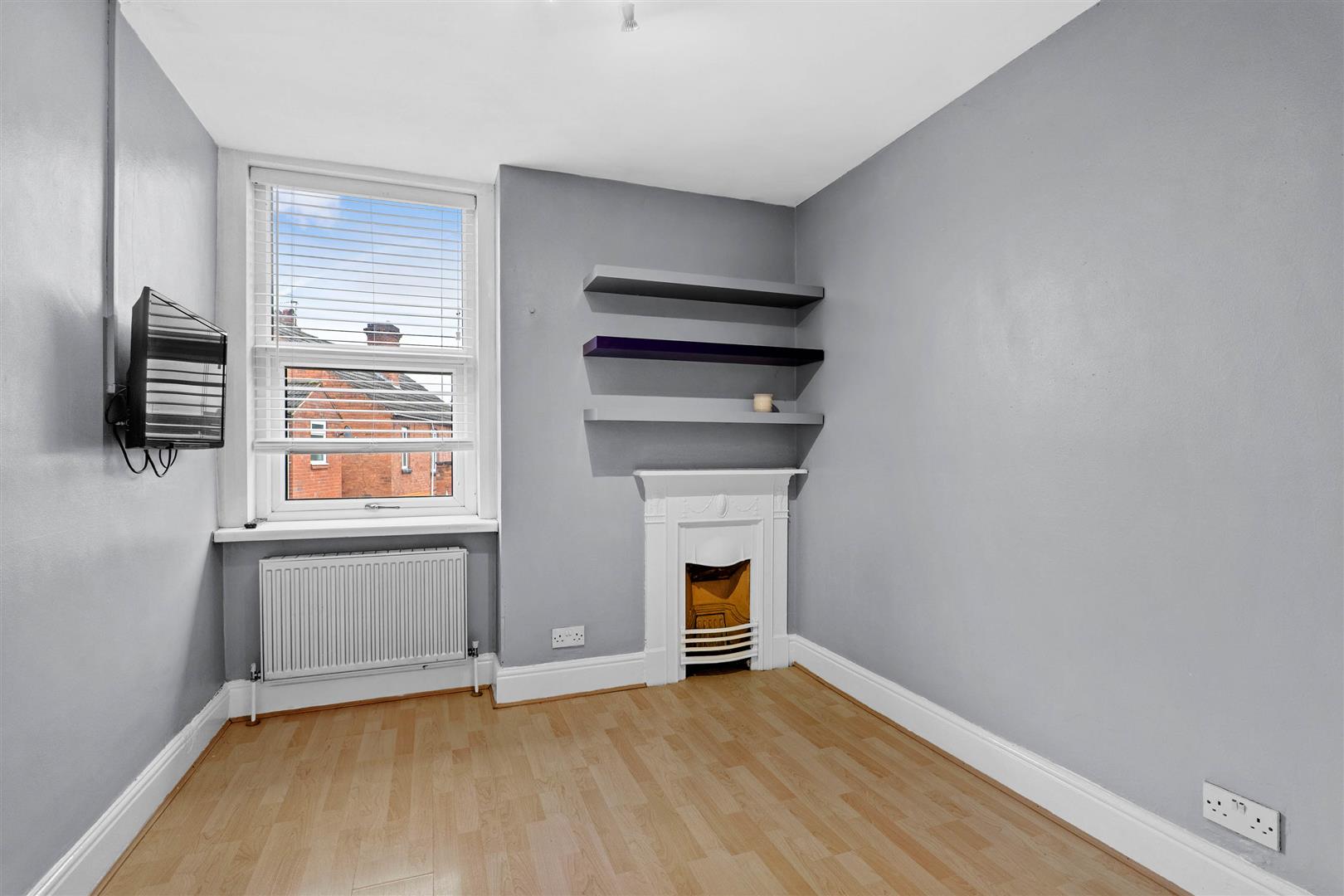 3 bed terraced house for sale in Clark Street, Stourbridge  - Property Image 12
