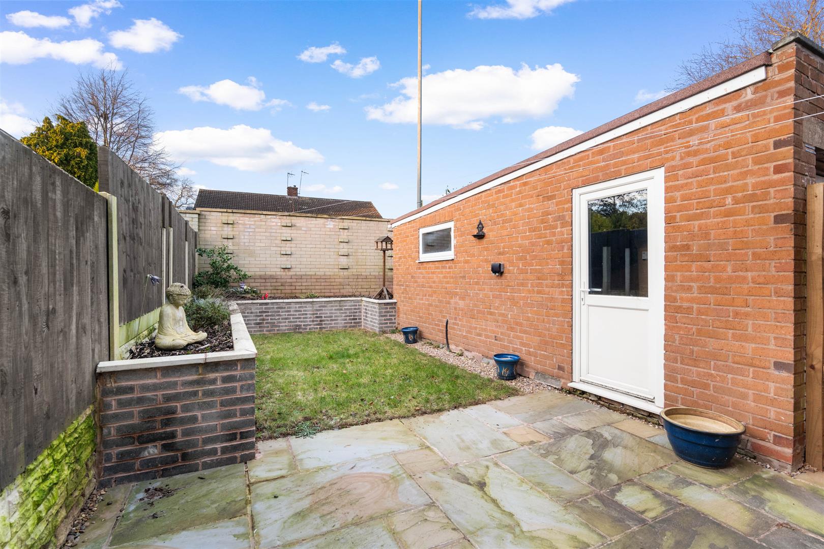 3 bed semi-detached house for sale in Chichester Avenue, Kidderminster  - Property Image 11