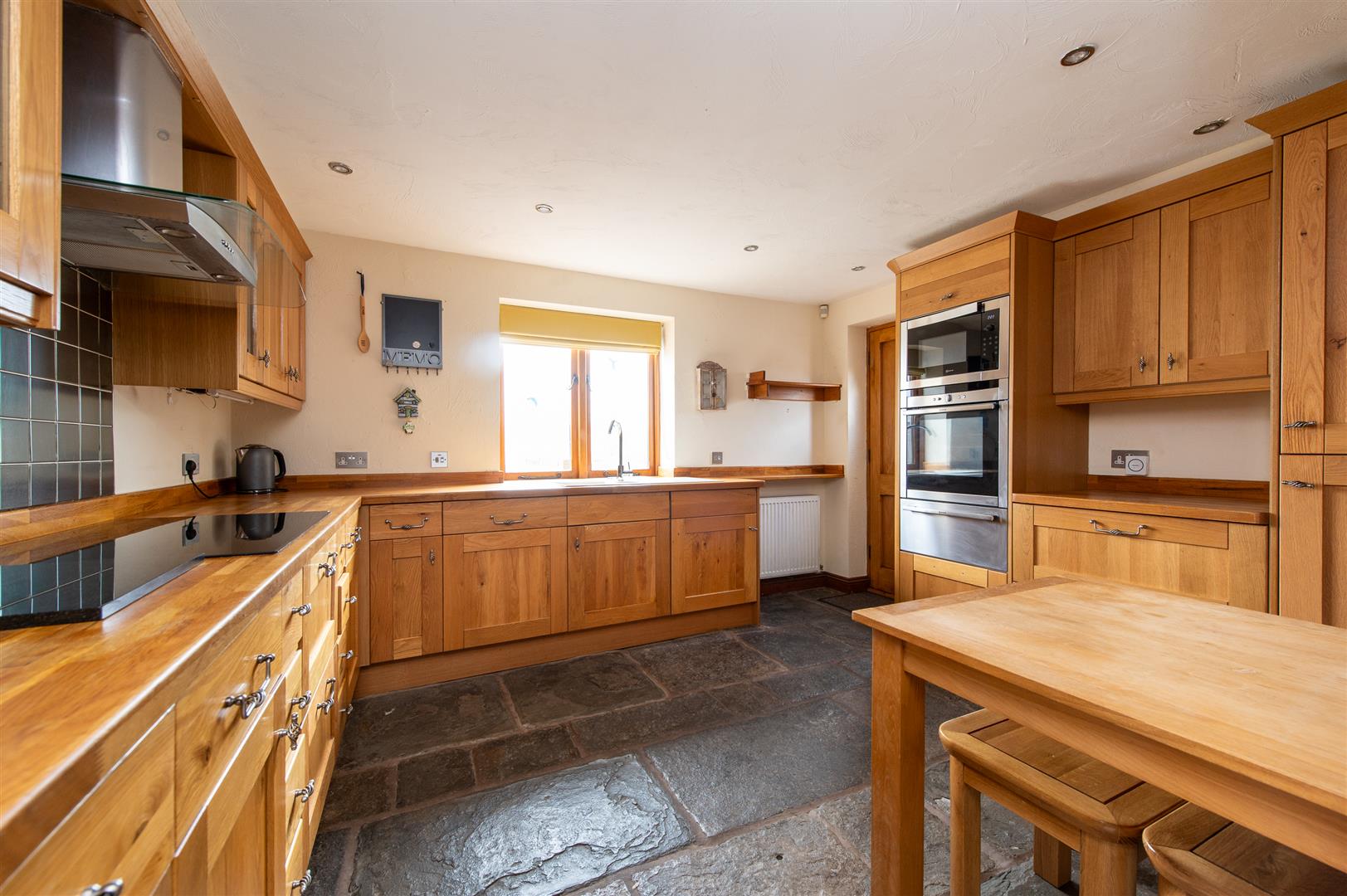 2 bed barn conversion for sale in Bluntington, Kidderminster  - Property Image 9