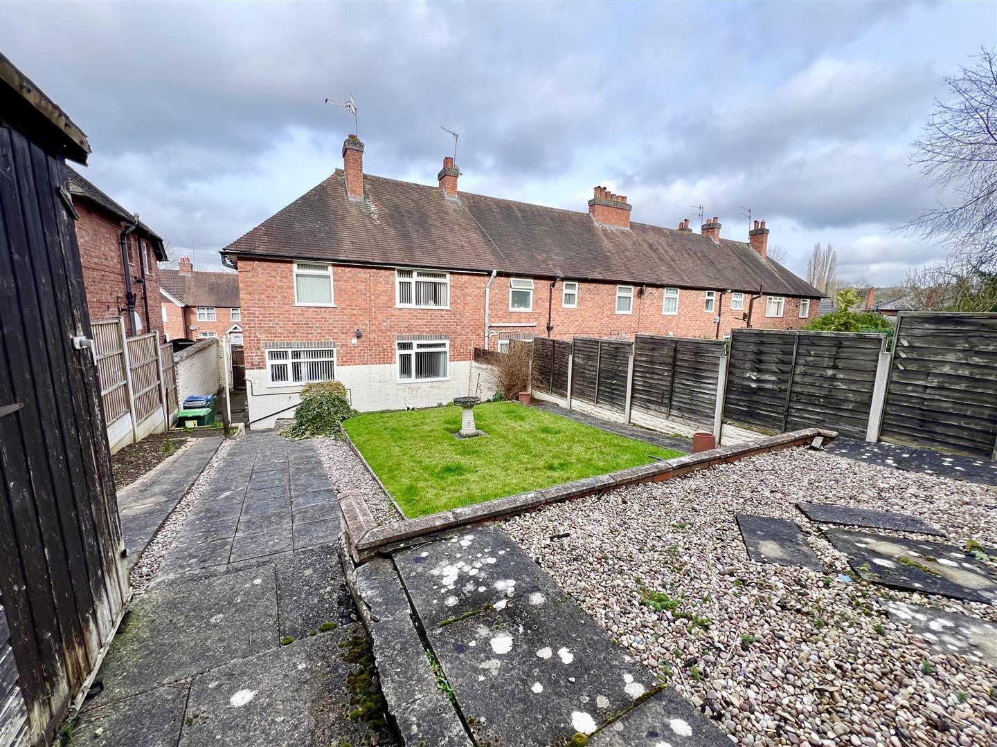 3 bed end of terrace house for sale in Harcourt Road, Cradley Heath  - Property Image 17