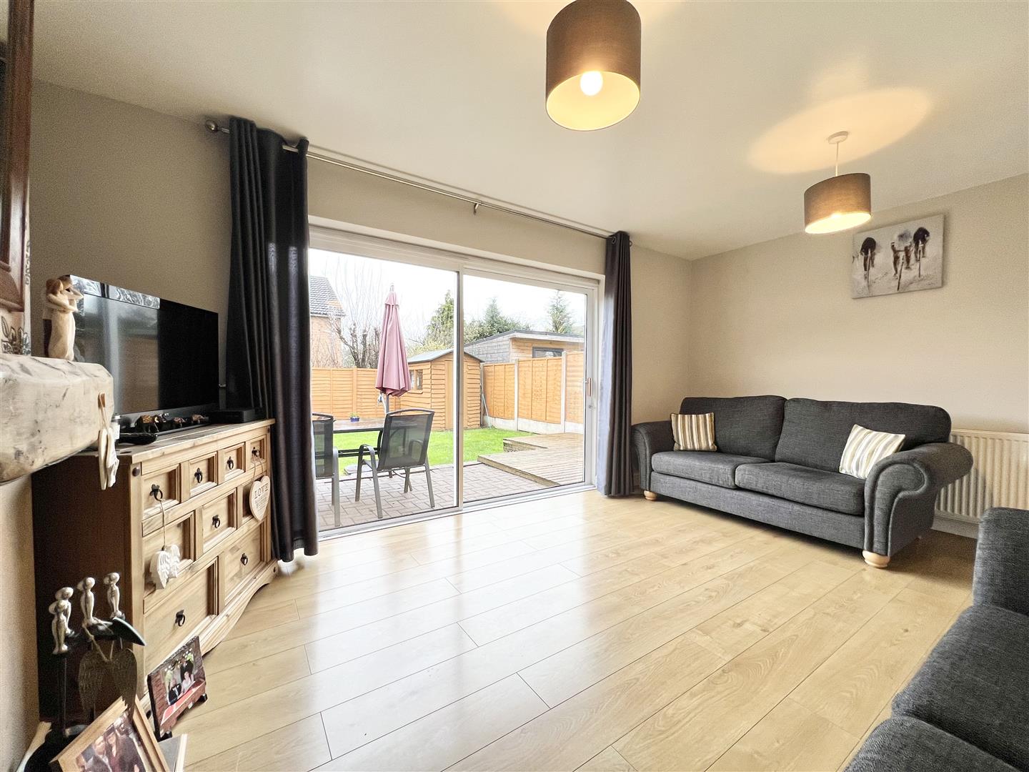 3 bed house for sale in Broadfields, Stourbridge  - Property Image 9