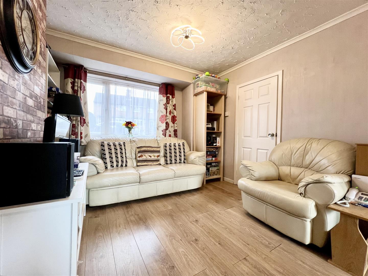 3 bed semi-detached house for sale in Timbertree Crescent, Cradley Heath  - Property Image 3