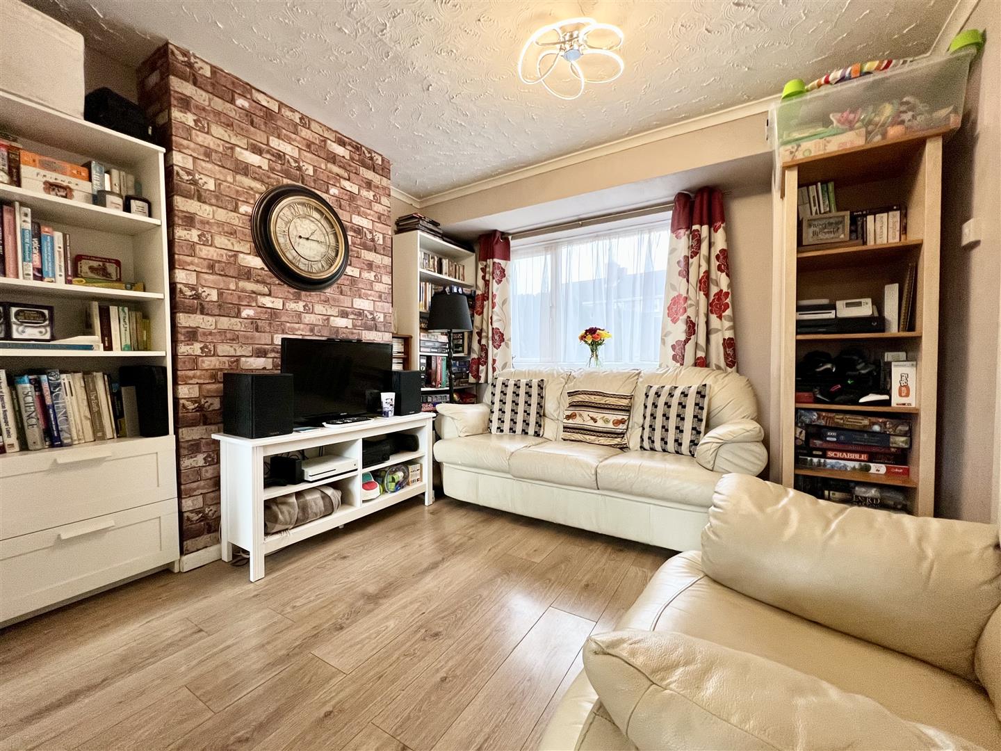 3 bed semi-detached house for sale in Timbertree Crescent, Cradley Heath  - Property Image 2