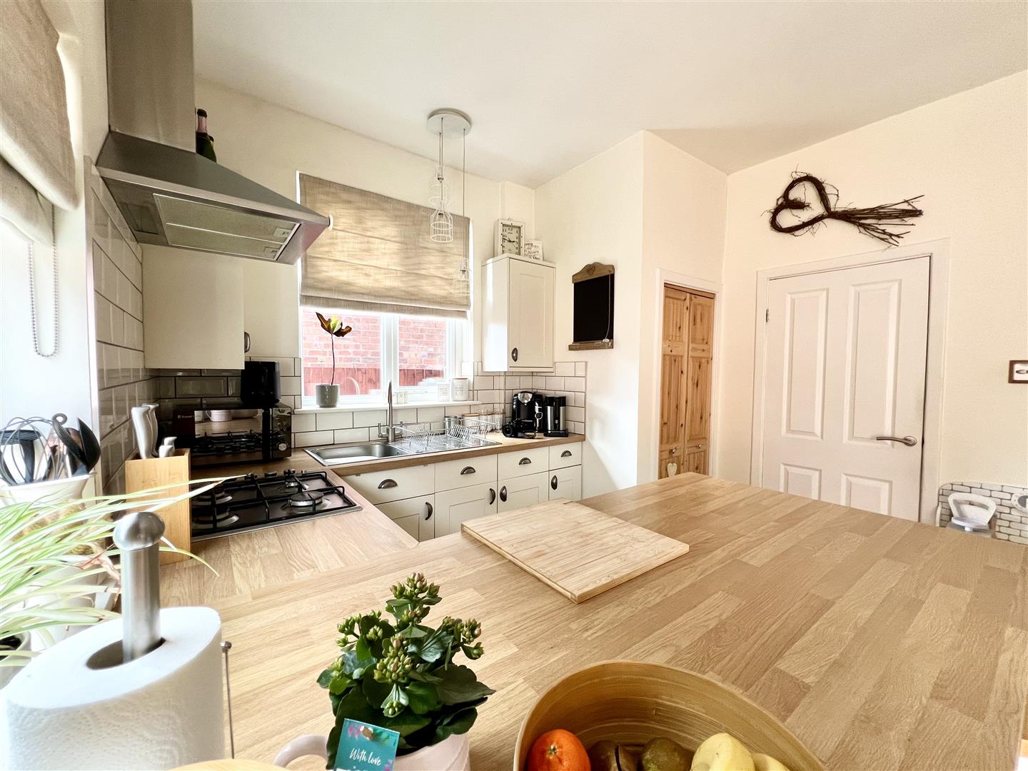3 bed semi-detached house for sale in Westbourne Road, Halesowen  - Property Image 4