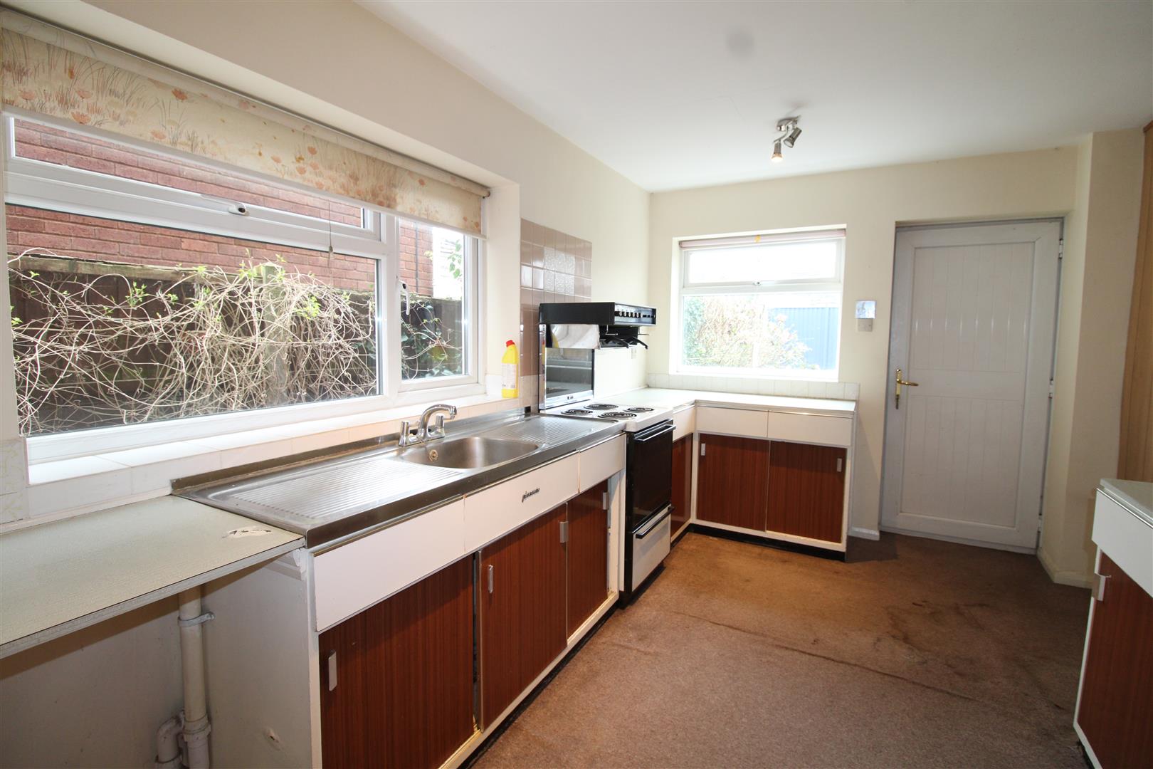 4 bed detached house for sale in Medina Way, Stourbridge  - Property Image 6