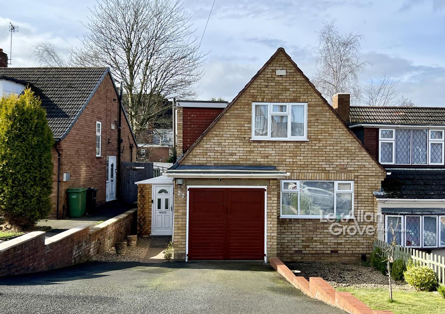 2 bed semi-detached house for sale in Elm Tree Grove, Halesowen - Property Image 1