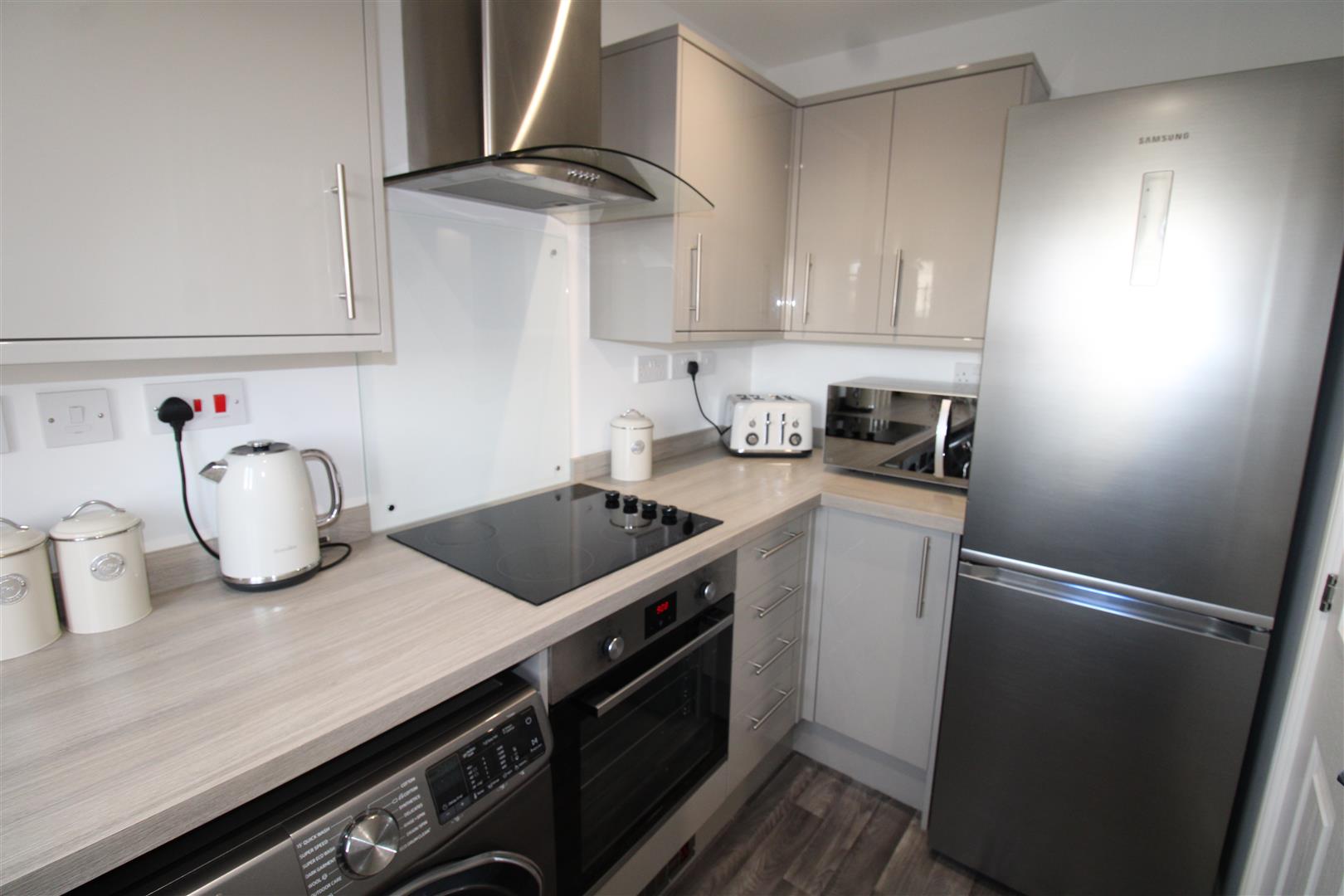 2 bed terraced house for sale in James Close, Brierley Hill  - Property Image 5