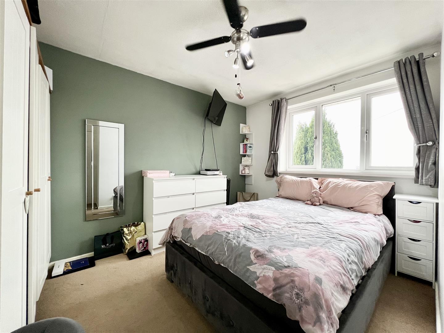 3 bed detached house for sale in Ross, Rowley Regis  - Property Image 13