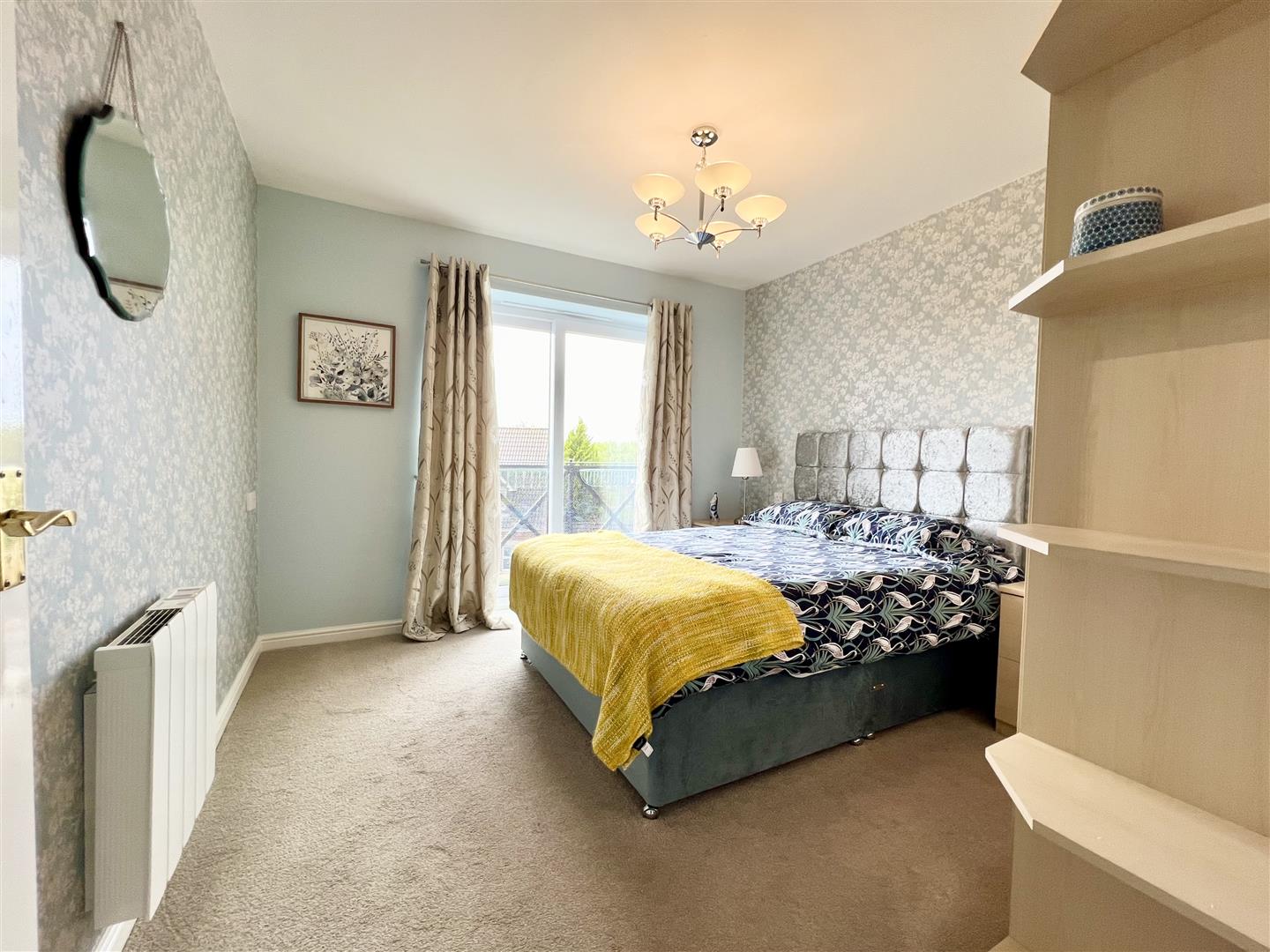 2 bed flat for sale in Cavalier Drive, Halesowen  - Property Image 6