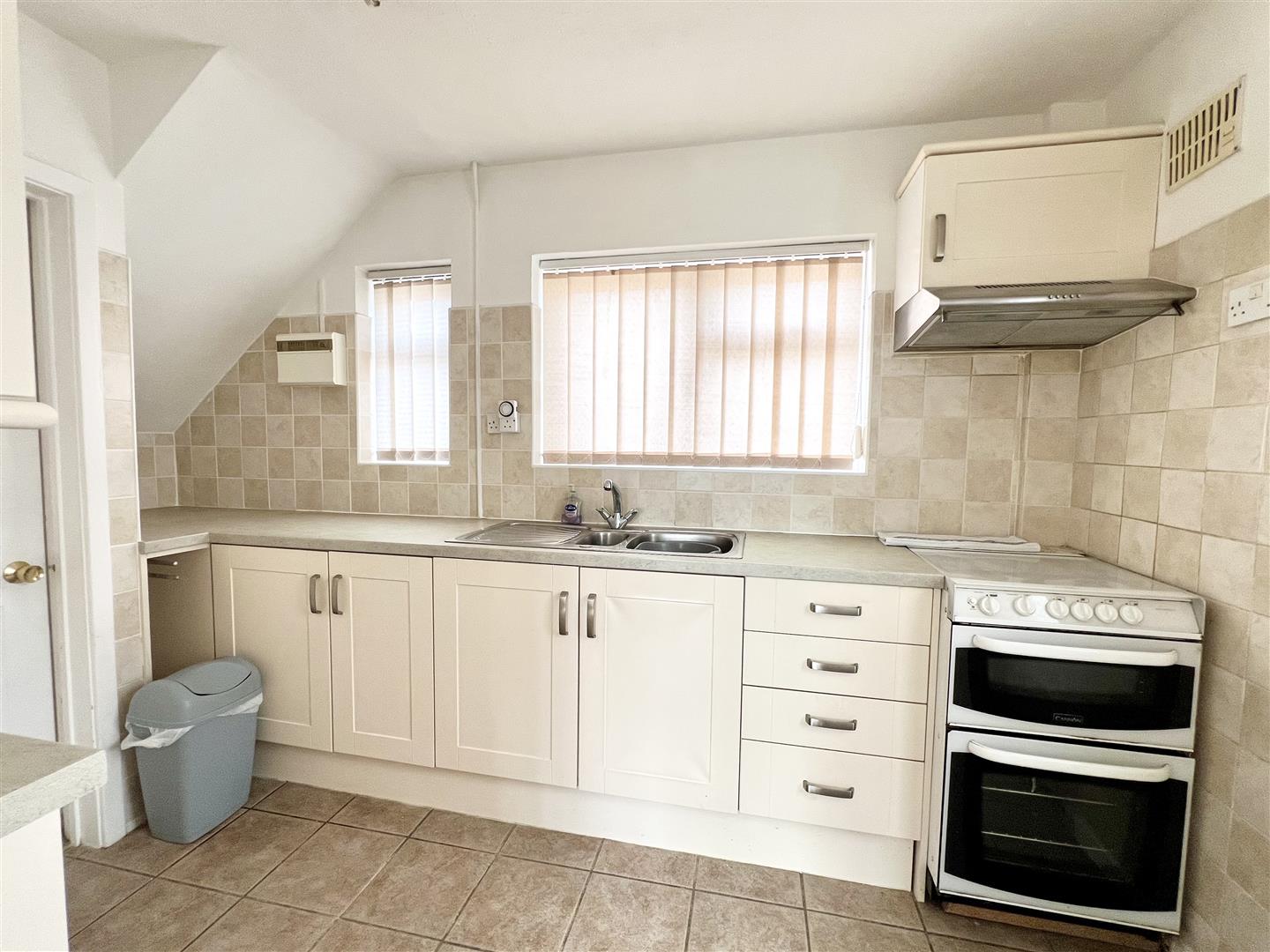 3 bed semi-detached house for sale in Timbertree Crescent, Cradley Heath  - Property Image 3