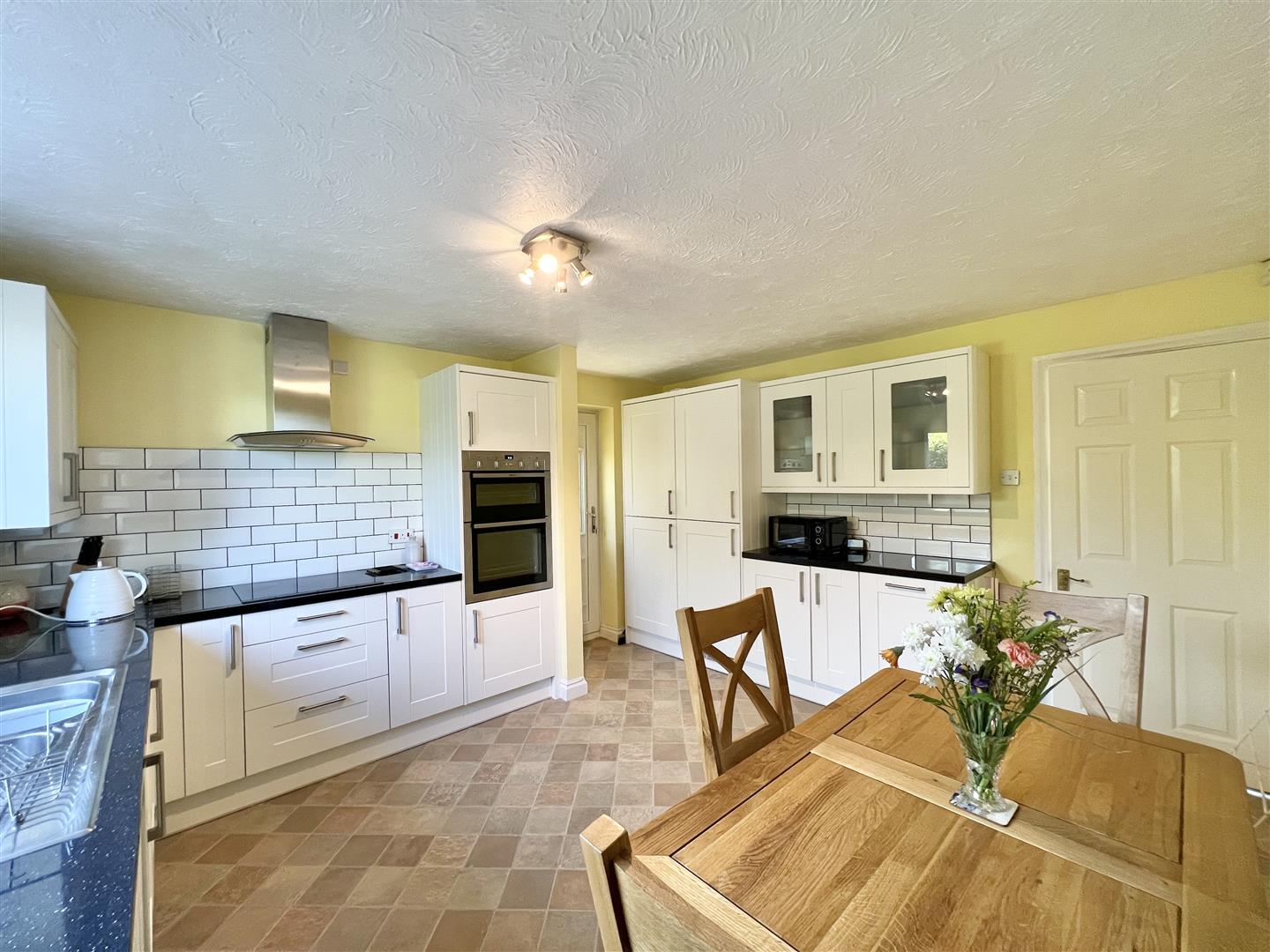 4 bed detached house for sale in Green Meadow, Stourbridge  - Property Image 9