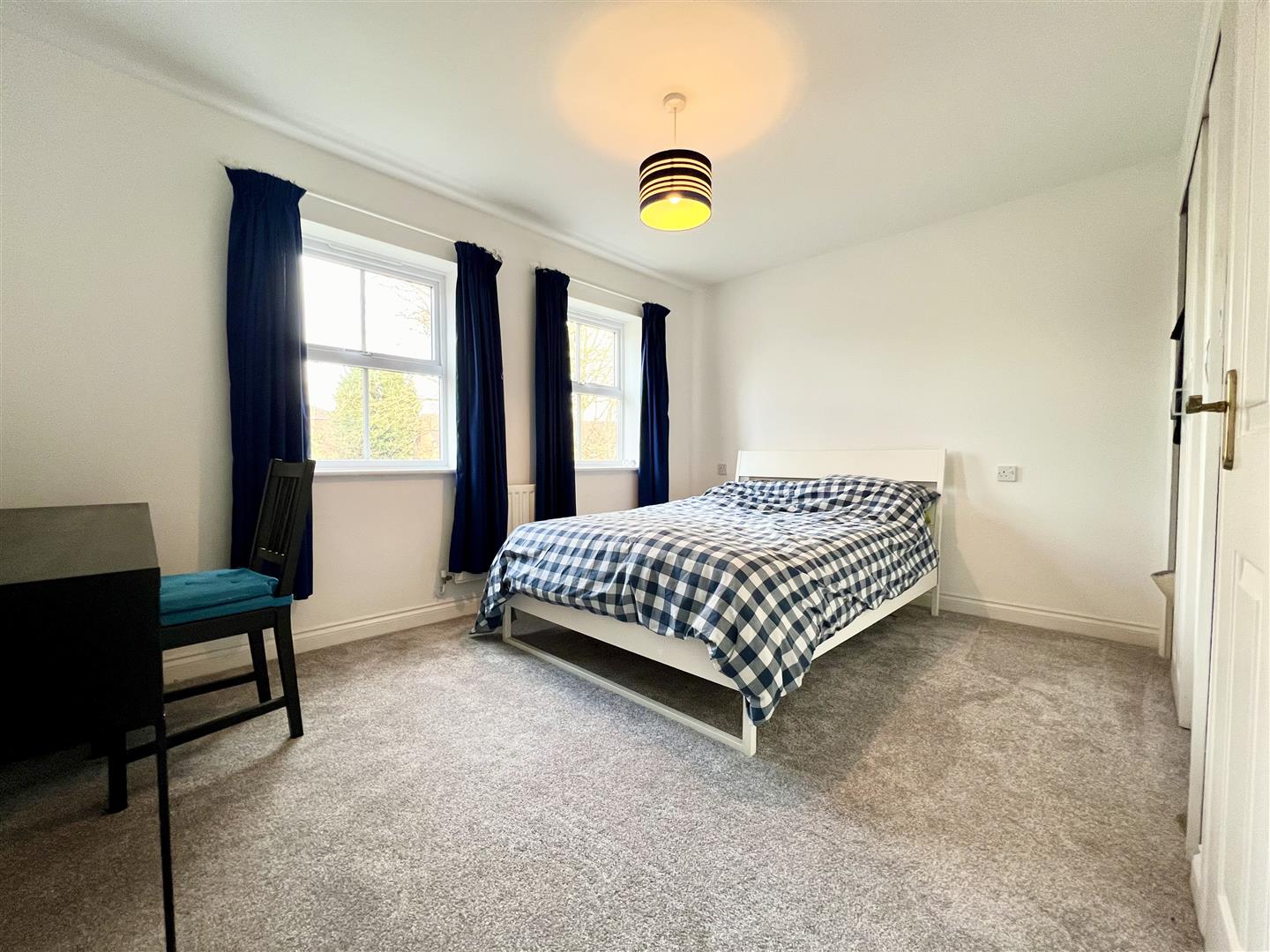 3 bed town house for sale in Unitt Drive, Cradley Heath  - Property Image 9