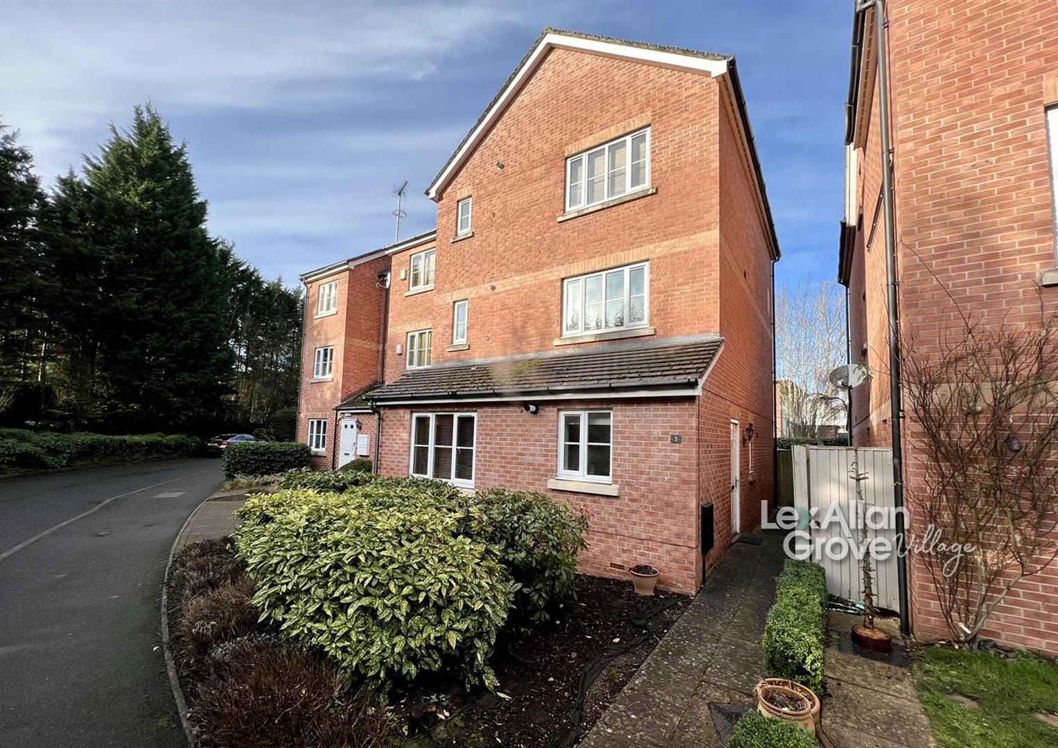 2 bed apartment for sale in The  Sidings, Stourbridge - Property Image 1