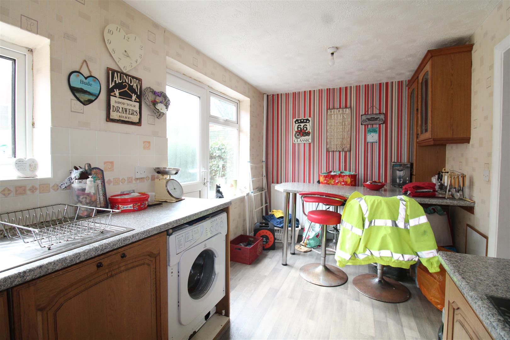 3 bed semi-detached house for sale in Gayfield Avenue, Brierley Hill  - Property Image 5