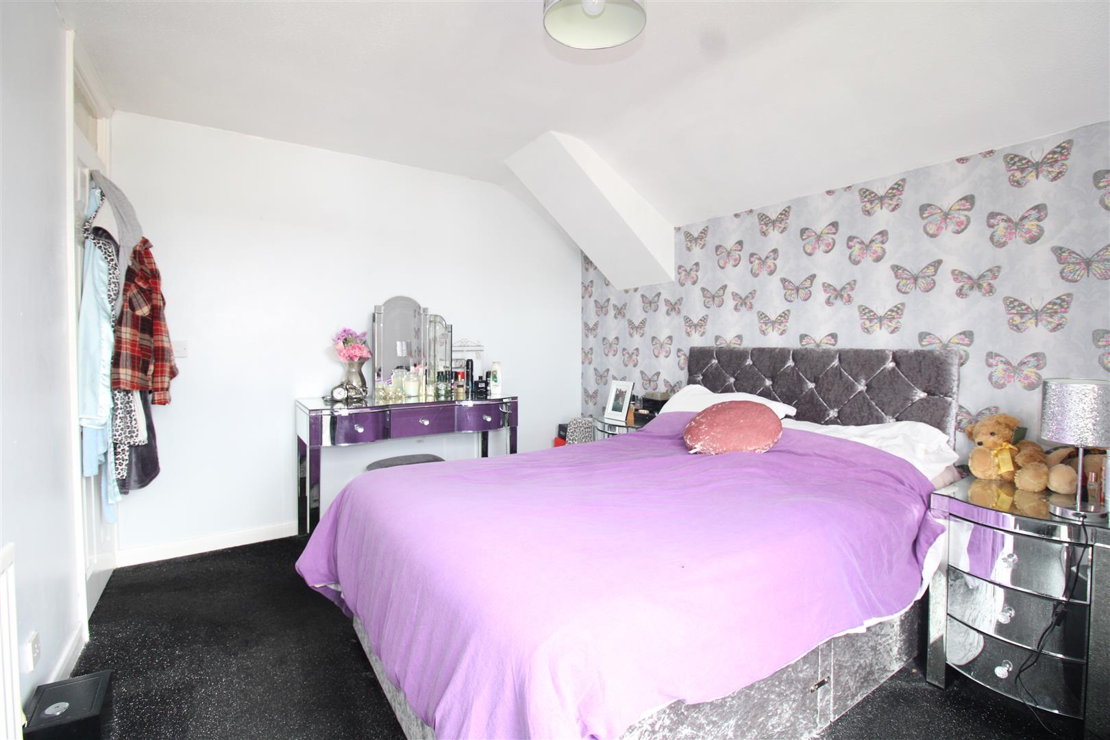 3 bed semi-detached house for sale in Gayfield Avenue, Brierley Hill  - Property Image 7