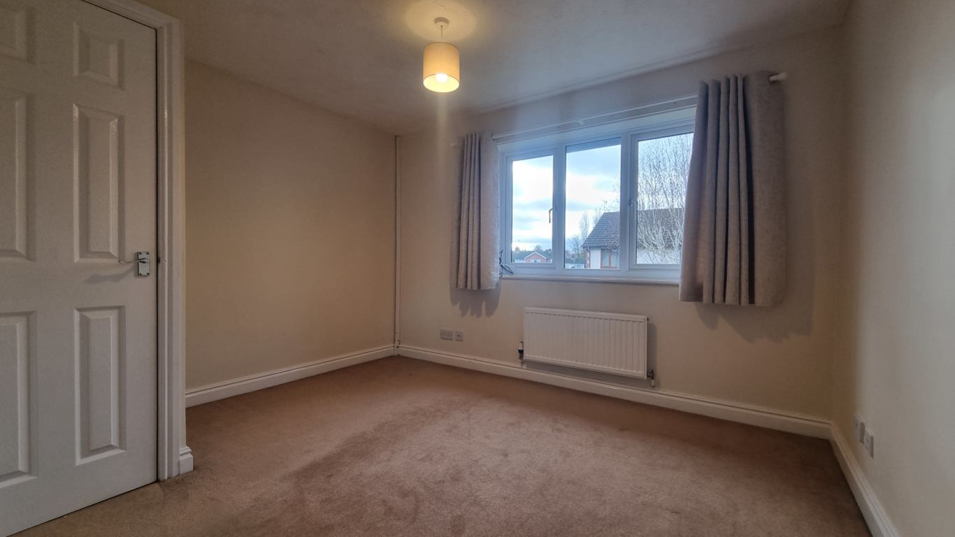 2 bed to rent in The Briars, Hagley Stourbridge  - Property Image 6