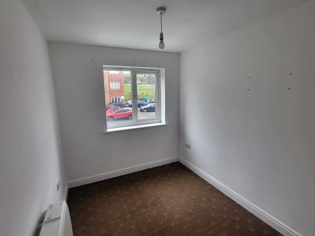 2 bed to rent in Harvest Road, Rowley Regis  - Property Image 6