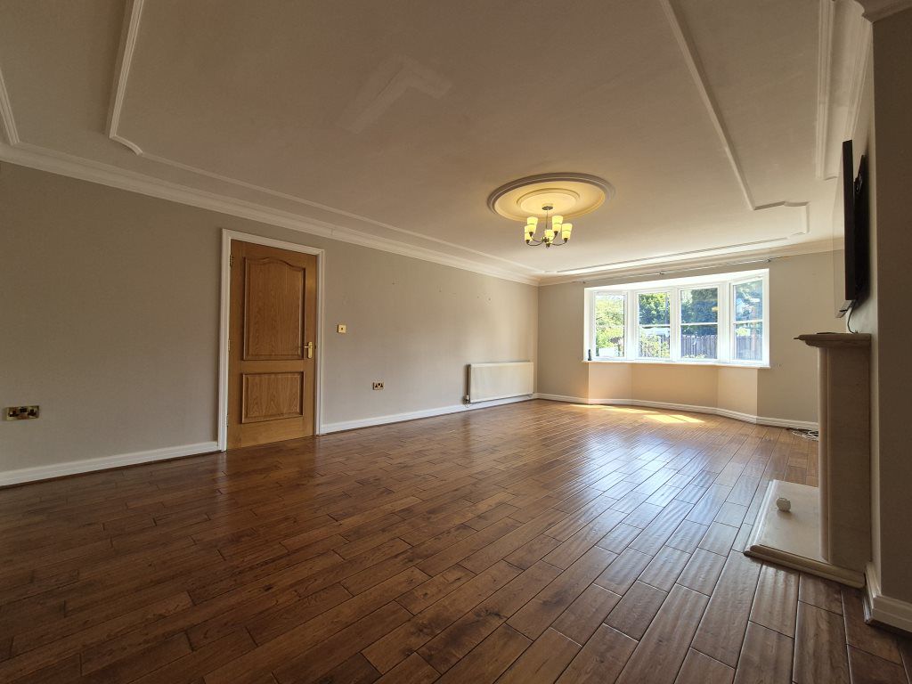 7 bed to rent in Dingle Road, Stourbridge  - Property Image 5