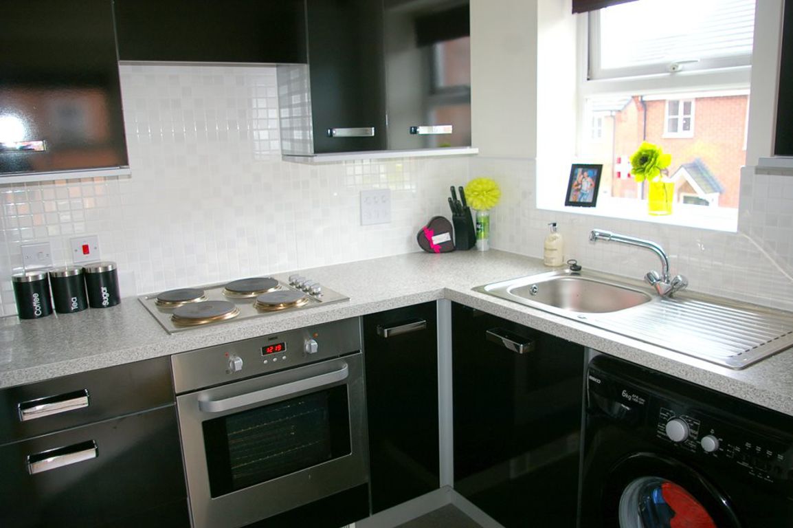 1 bed to rent in Brett Young Close, Halesowen  - Property Image 2