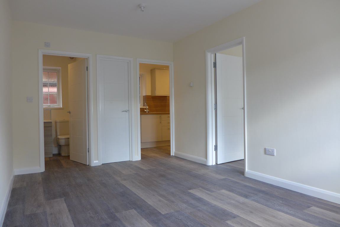 1 bed to rent in Irene Court, Lye 2