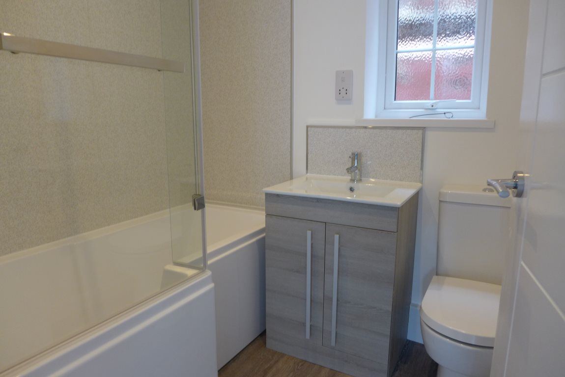 1 bed to rent in Irene Court, Lye 6