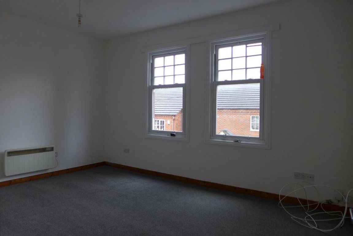 1 bed to rent in Fountain Court, Quarry Bank  - Property Image 4