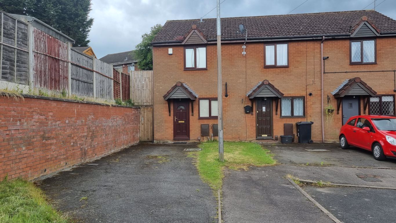 2 bed to rent in Sandpiper Close, West Midlands, DY9 