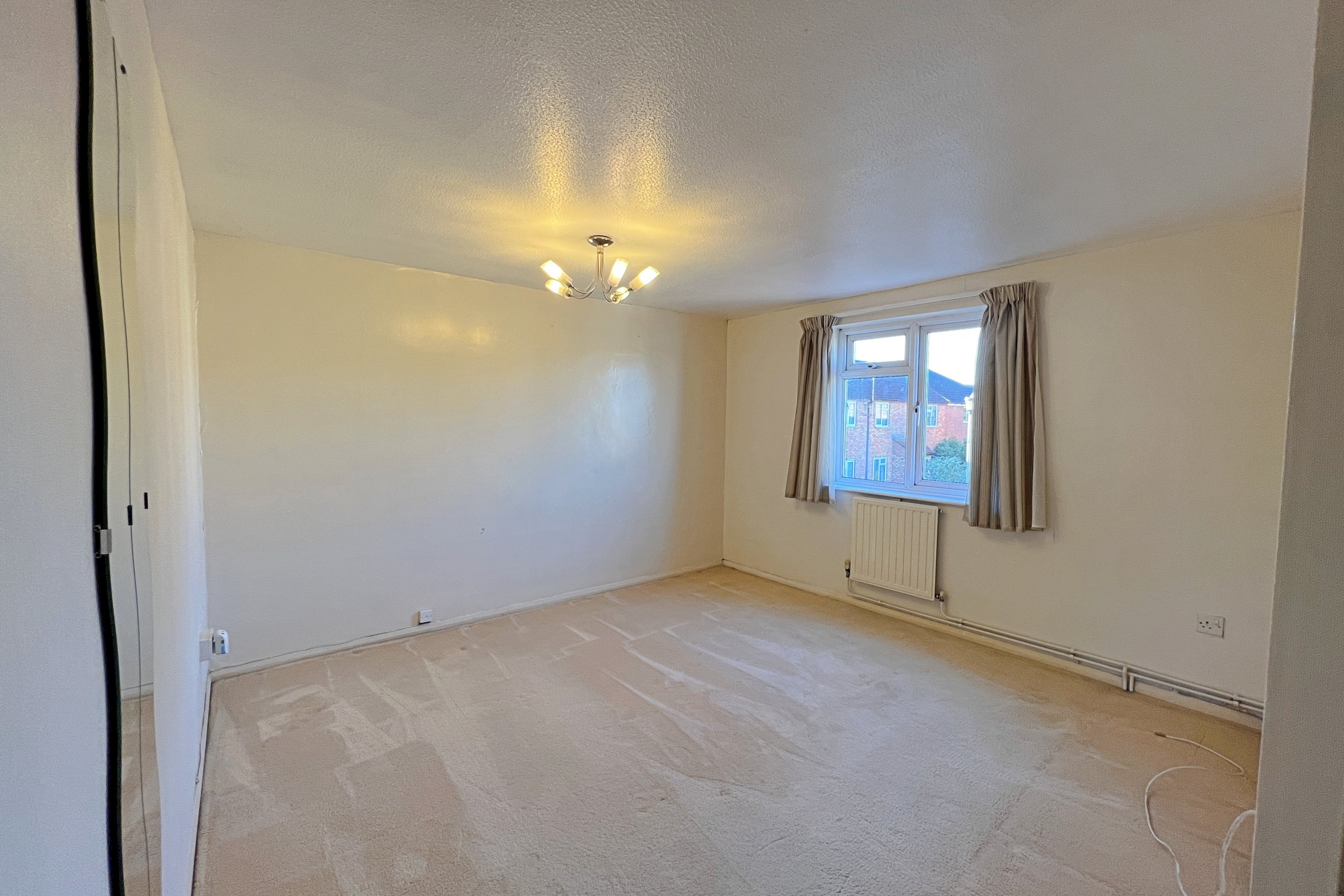 2 bed terraced house to rent in Sheering Court, Rayleigh  - Property Image 9