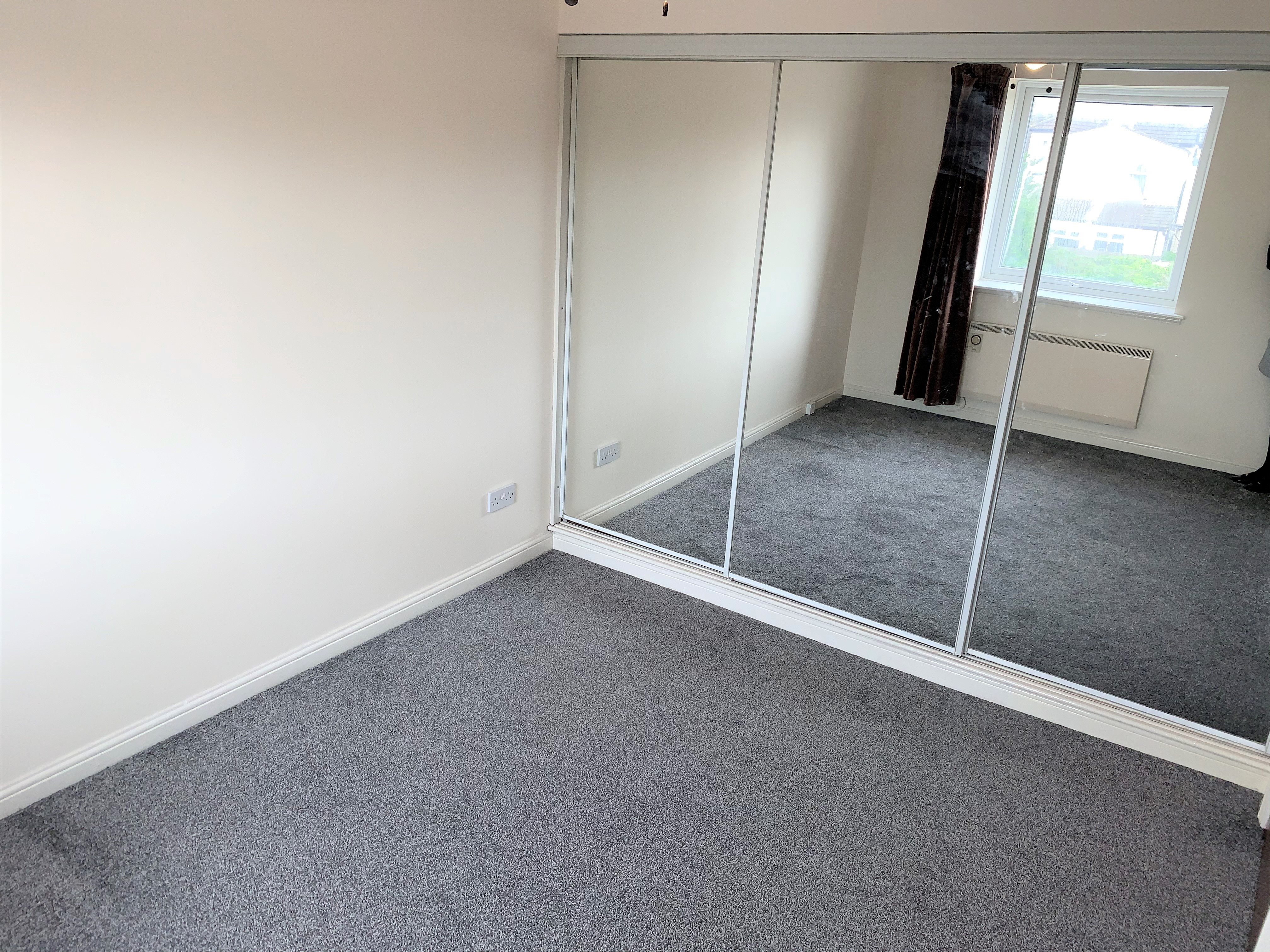 1 bed flat to rent in Priory Court, Southend-On-Sea  - Property Image 2