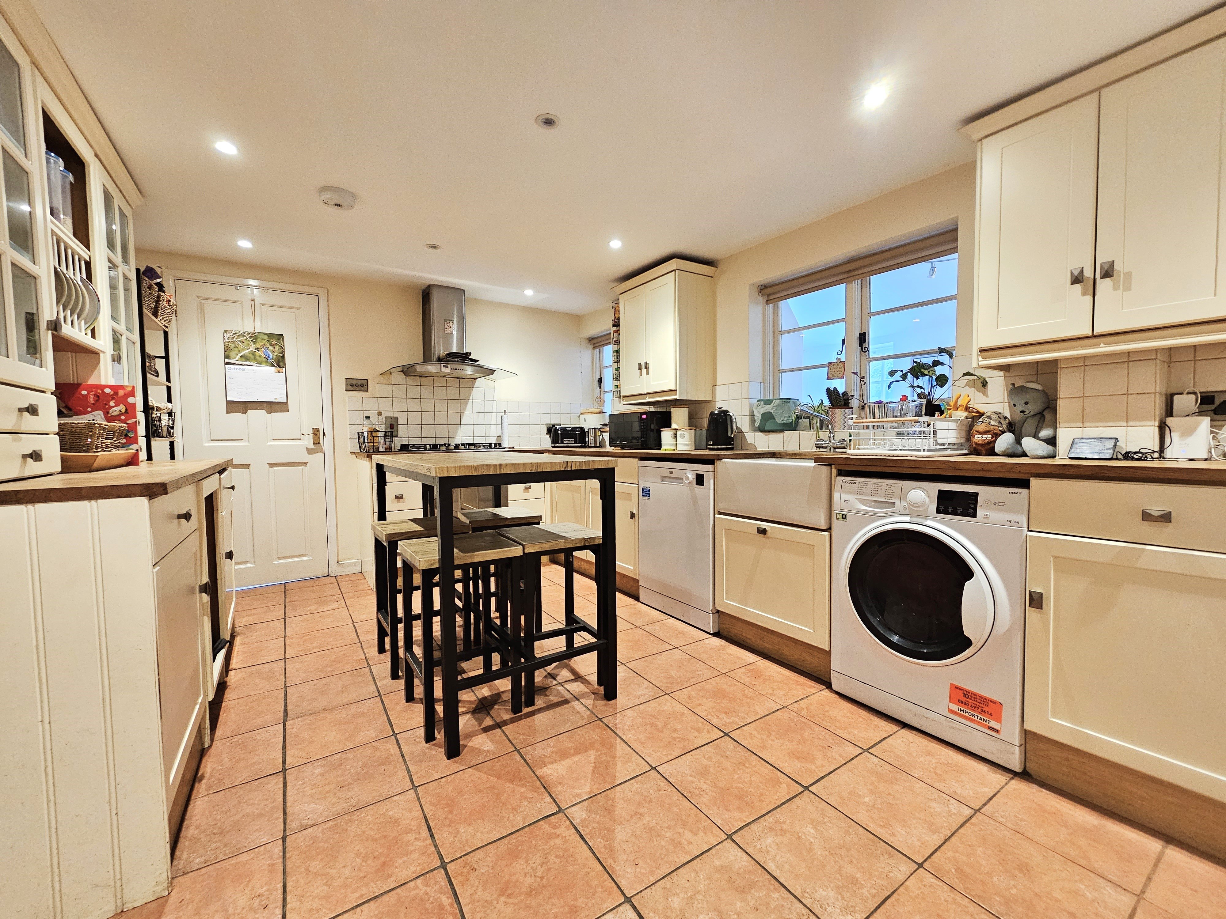 4 bed detached house to rent in Main Road, Hockley  - Property Image 6