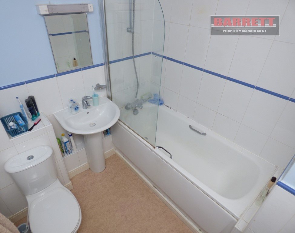 1 bed flat to rent in Webster Court, Rayleigh  - Property Image 3