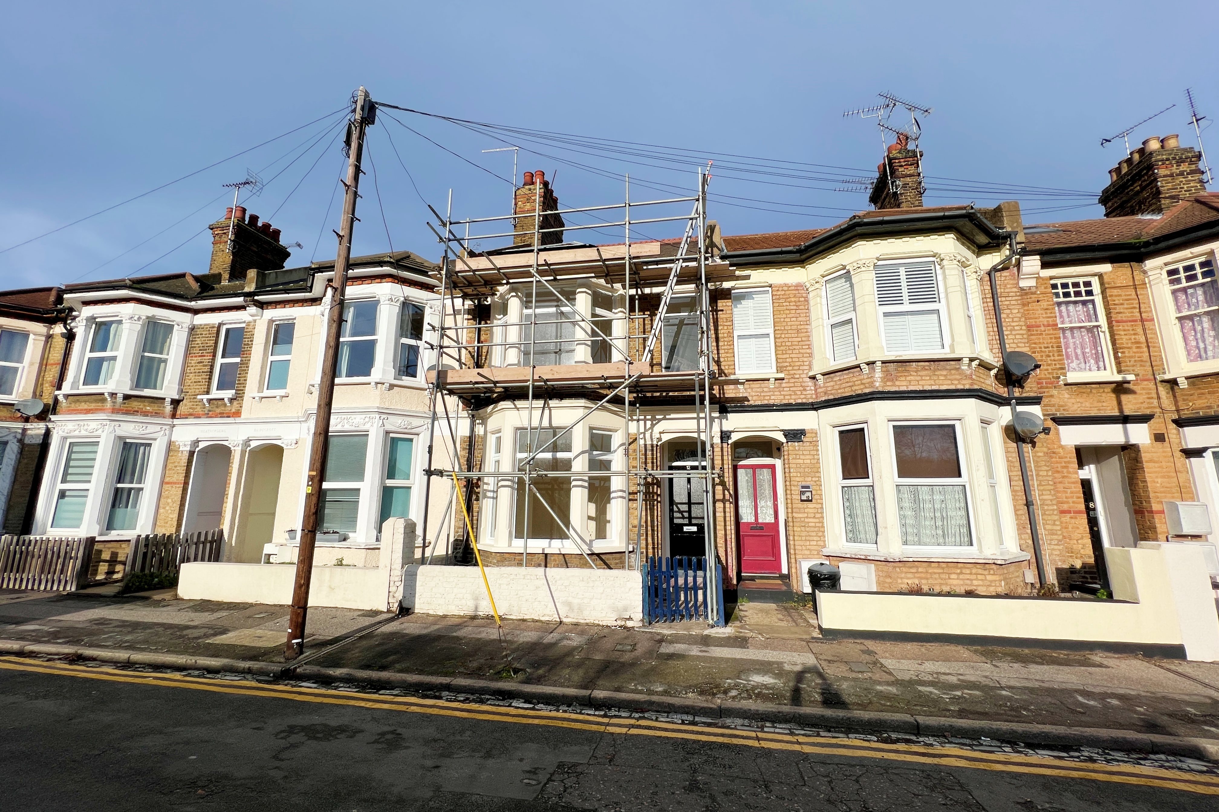 4 bed terraced house to rent in Hamlet Road, Southend-on-Sea  - Property Image 1