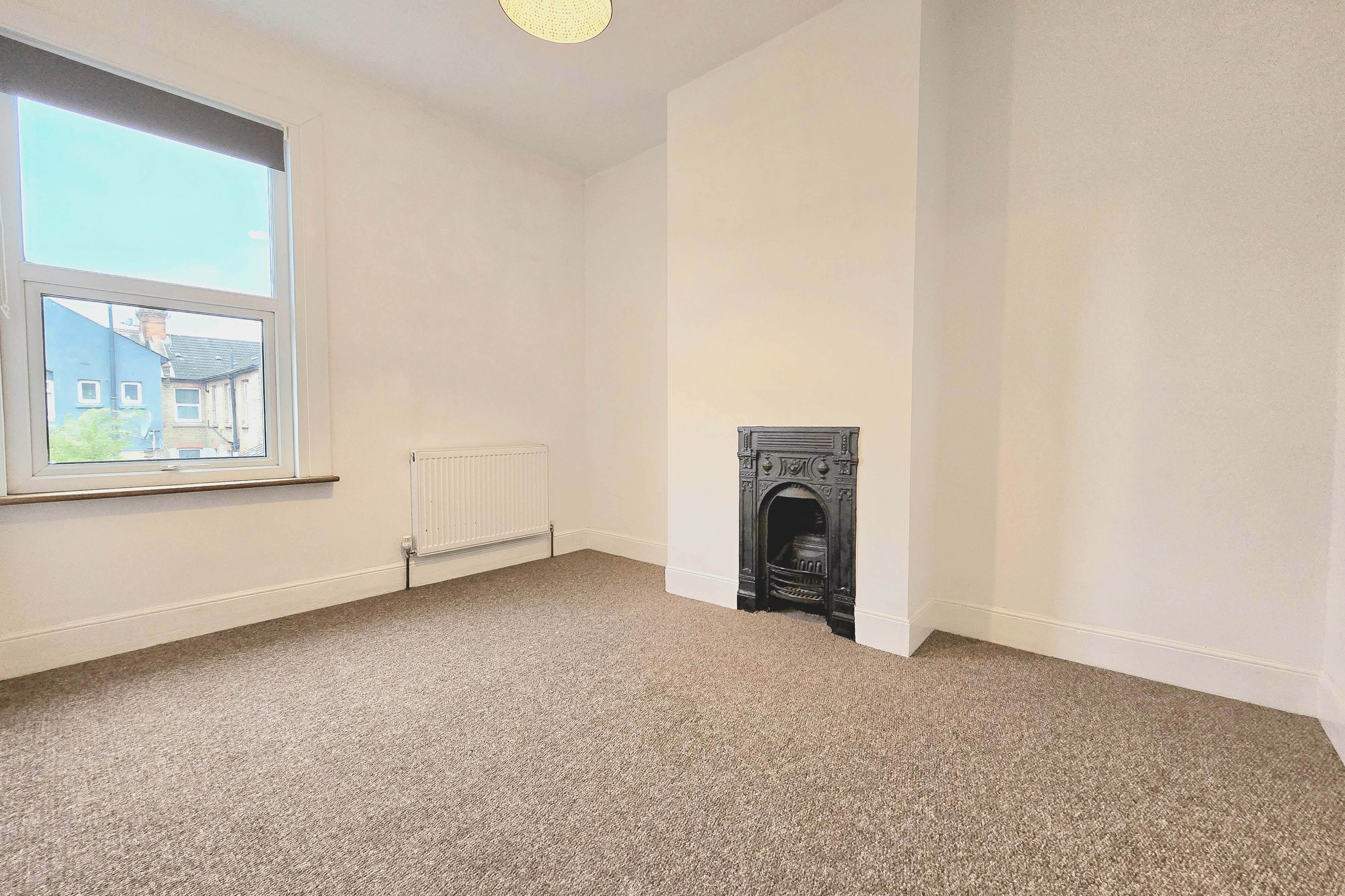 3 bed terraced house to rent in Beaufort Street, Southend-on-Sea  - Property Image 8