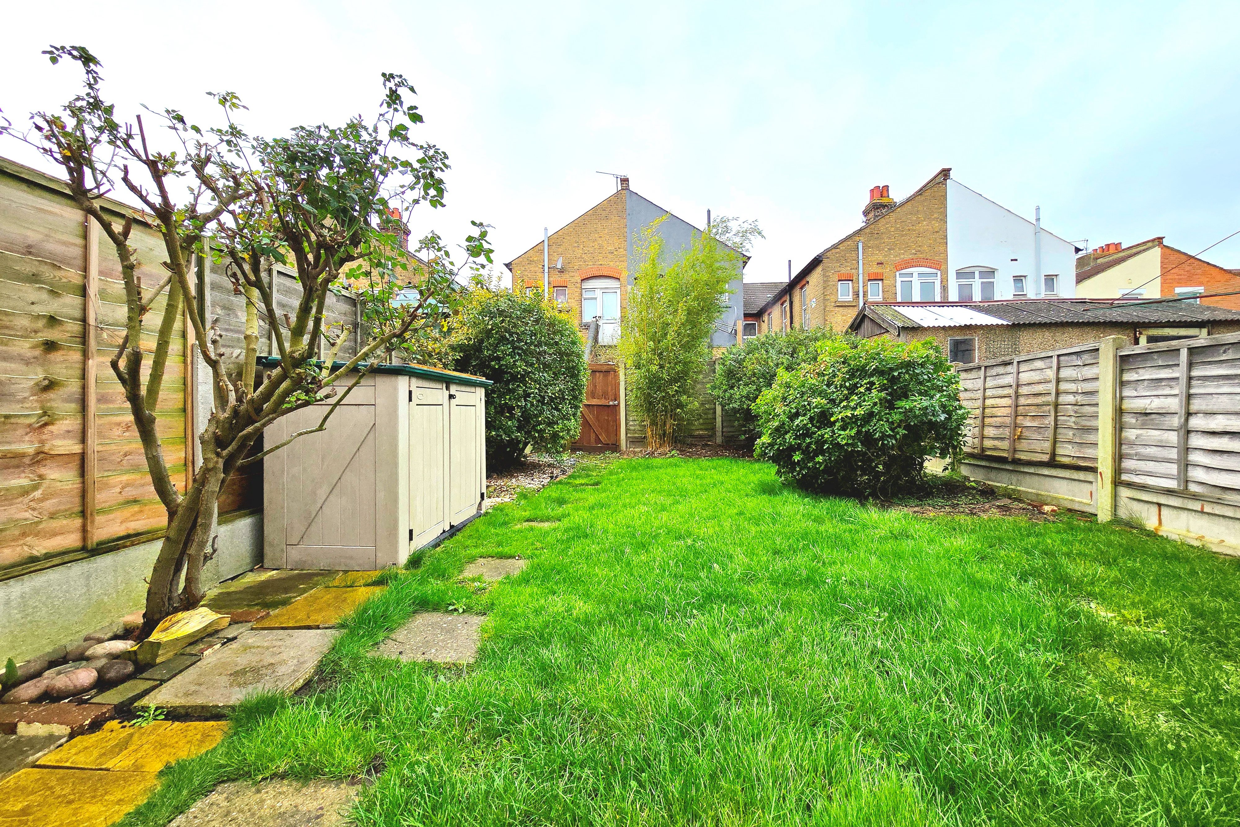 3 bed terraced house to rent in Beaufort Street, Southend-on-Sea  - Property Image 11
