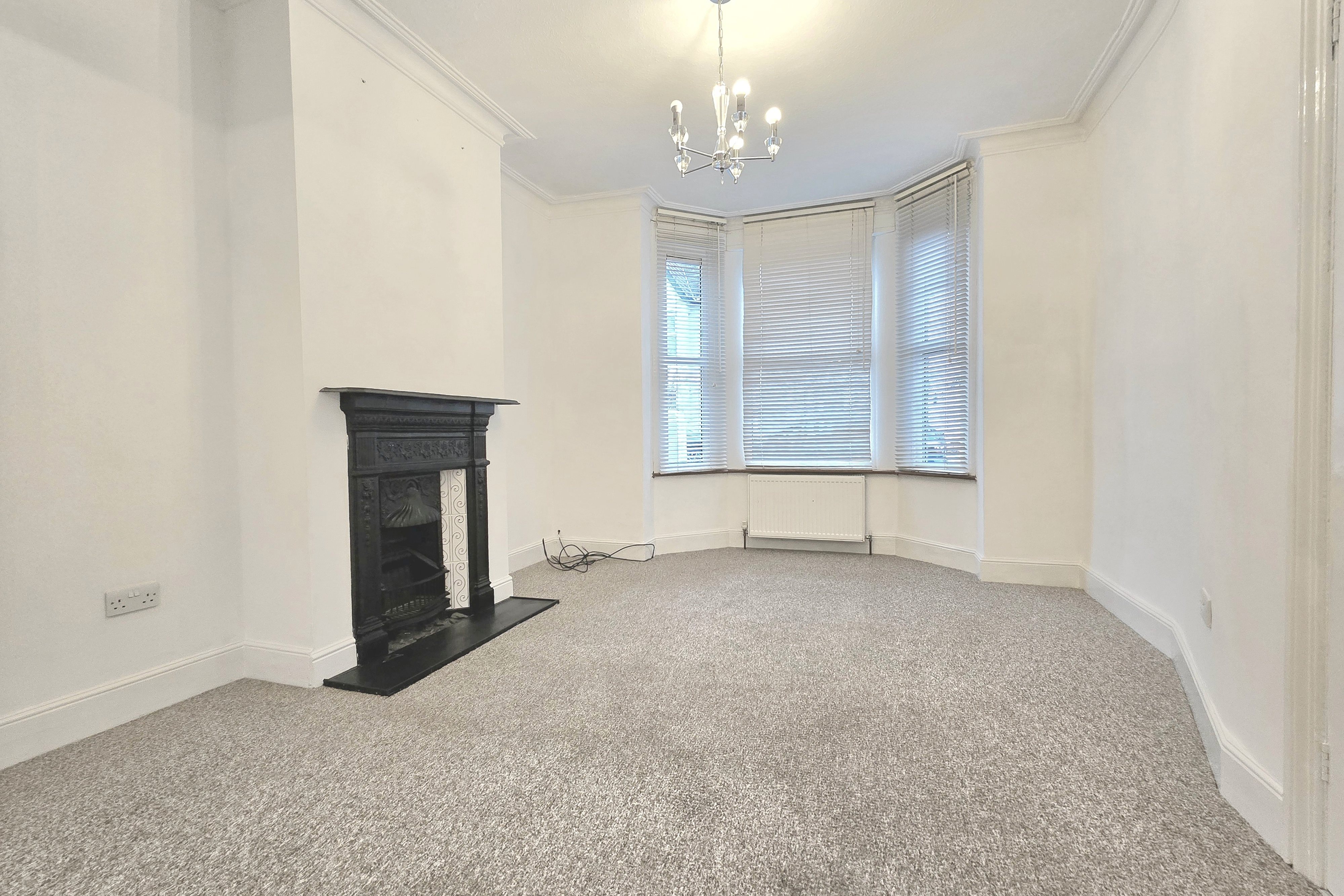 3 bed terraced house to rent in Beaufort Street, Southend-on-Sea  - Property Image 5